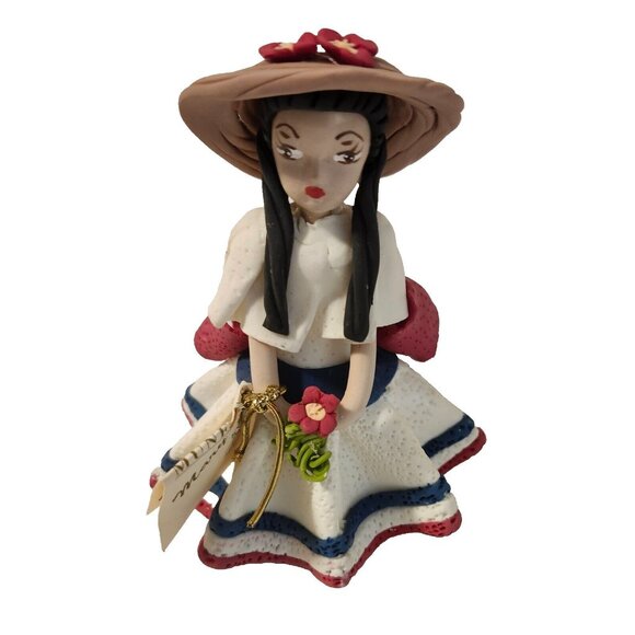 Mary Munecas Porcelainicron Doll Figure RARE - Picture 2 of 9